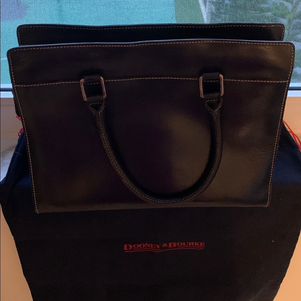 Dooney & Bourke ALTO Black Italian Leather Briefcase - Picture 9 of 17